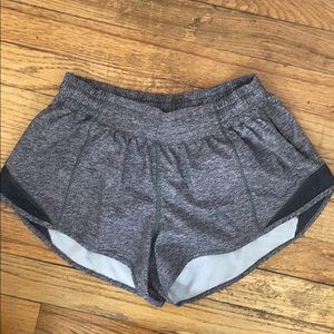 Lululemon Hotty Hot Shorts - Gray